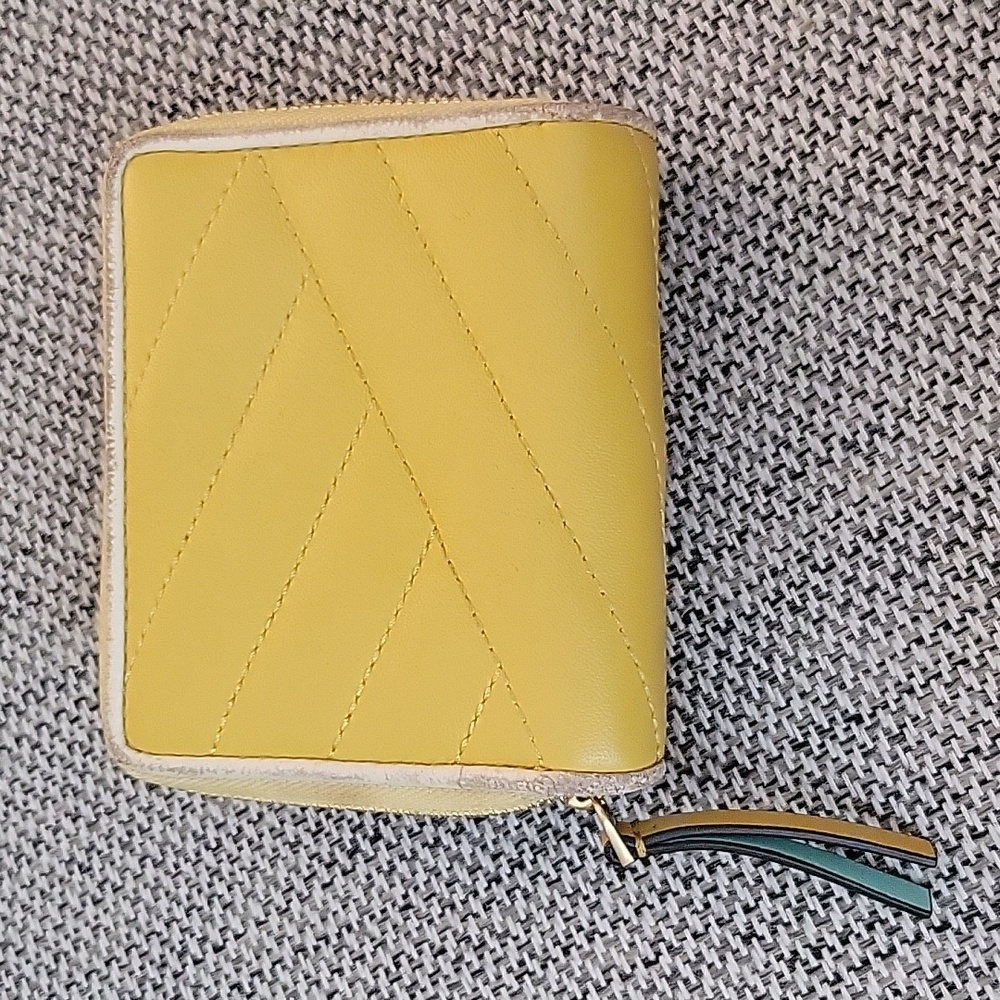 Tory Burch Yellow Quilted Wallet - Picture 2 of 7